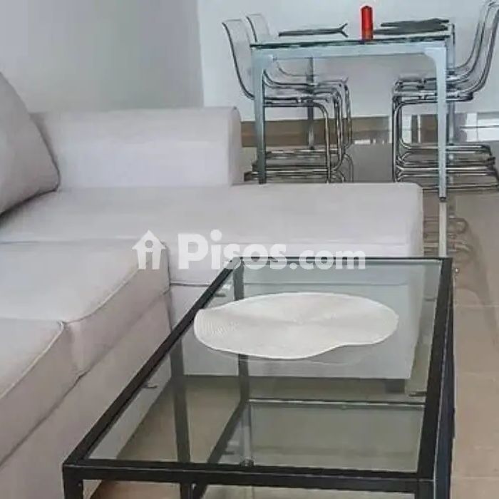 Piso en alquiler en Avenida de Villajoyosa - Foto 1