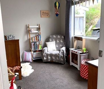 Modernised, warm and sunny home - Photo 4