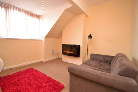 Hilton Road Leeds, LS8 - Photo 3