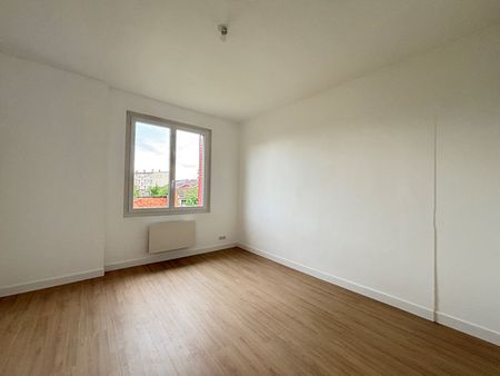RUE DE METZ, Beau T3 entièrement refait à neuf avec cuisine équipée ! - Photo 4