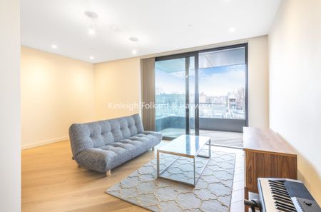 Wood Crescent, London, W12 - Photo 2