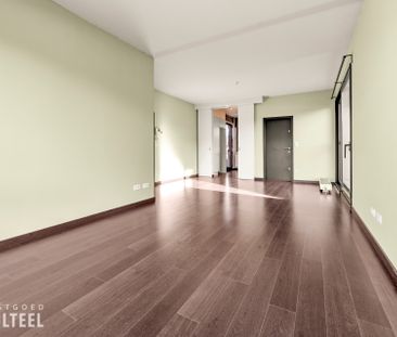 Leuk appartement met 1 slaapkamer, terras en autostaanplaats. - Photo 2