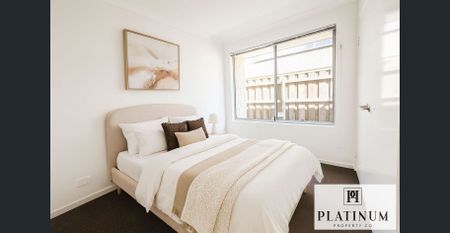 Modern Comfort, Fresh Upgrades & Spacious Living in the Heart of Ellenbrook - Photo 4