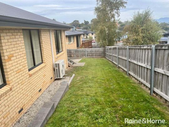 2/10 Trevally Court, Kingston, TAS 7050 - Photo 1