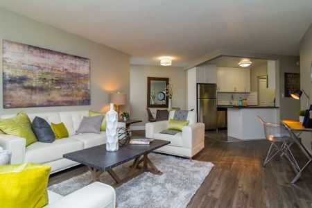 Tower East - Photo 5