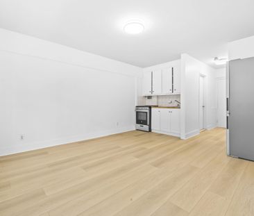 1900 avenue Lincoln - Spacious Studio Apartment for Rent - Photo 3