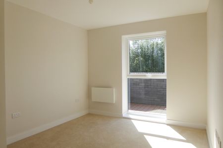 Osprey House, Reading, RG2 0PR - Photo 2