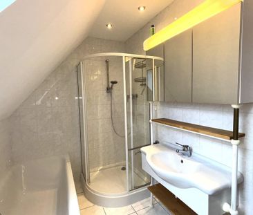 Lichtdurchflutet mit großzügiger Dachterrasse im Univiertel - Foto 3