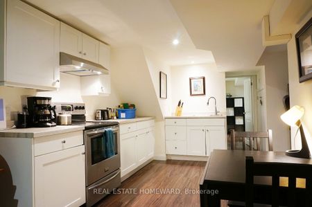 For Lease - 183 Beech Avenue Unit# Lower, Toronto, Ontario - Photo 2