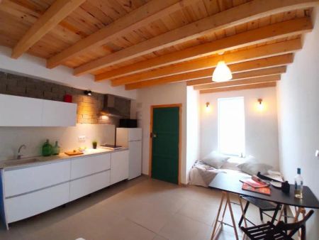 Estudio de alquiler en Barrio de Benicalap - Photo 4