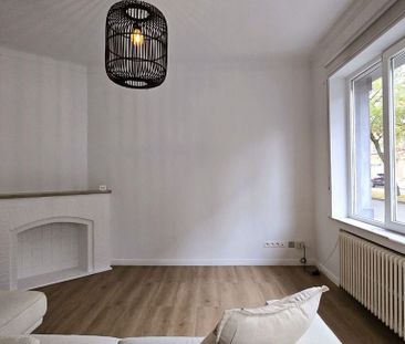 Gelijkvloers app. te huur in Etterbeek voor € 1.140 met 1 slaapkamer - Photo 2
