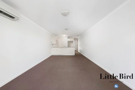 Modern Ground Floor Apartment - Photo 4