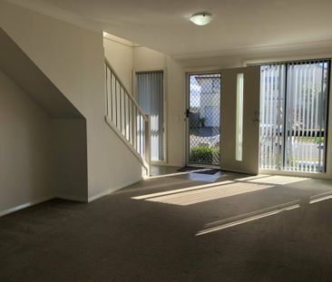 3 Bedroom House - Photo 2