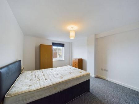 1 bedroom flat to rent - Photo 5