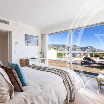 Maison • Saint-Jean-Cap-Ferrat - Photo 1