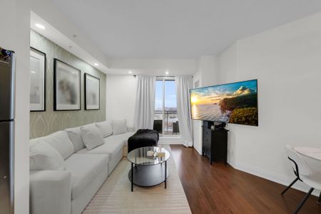 For Lease - 24 Woodstream Boulevard Unit# 606, Vaughan, Ontario - Photo 2