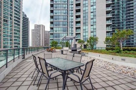 For Lease - 12 Yonge Street Unit# 1805, Toronto, Ontario - Photo 4