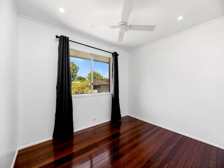 8 Girraman Street, Chermside West QLD 4032 - House For Rent - $800 | Domain - Photo 4