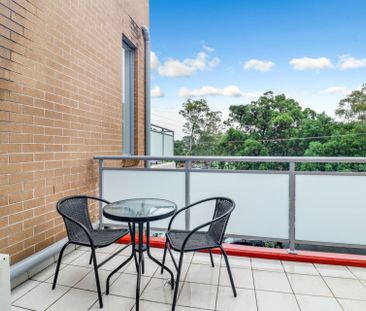 Lovely Modern Unit! - Photo 5