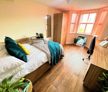 Premier Wet Room En-Suite - Photo 4