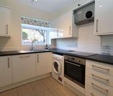 Brocklehurst Way, Macclesfield, SK10 - Photo 6