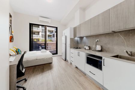 Castle Petersham, Sydney - Photo 2