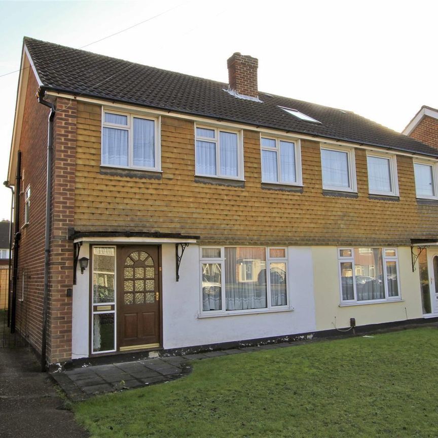 Craig Drive, Uxbridge, UB8 - Photo 1