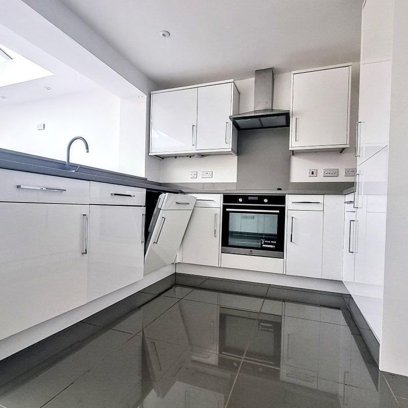 Heol Y Parc, Llanilid, PONTYCLUN - Photo 1