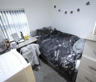 7 bedroom house to rent - Photo 3