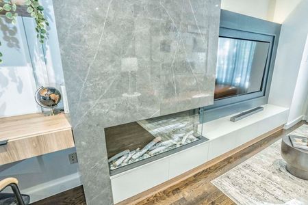 For Lease - 49 Leslie Street, Toronto, Ontario - Photo 2