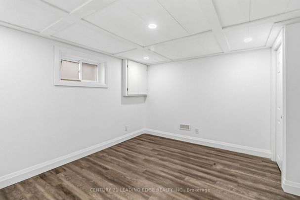 For Lease - 623 Wickens Avenue, Burlington, Ontario - Photo 1