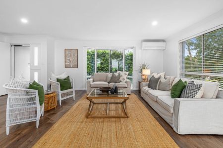 COMING SOON - Modern Family Home with Dual Master Suites in Prime Helensvale Location - Photo 2