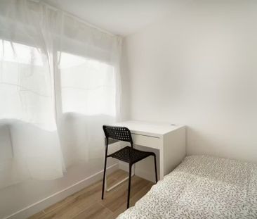 Calle de Manuel Maroto, Madrid, Community of Madrid 28053 - Photo 6