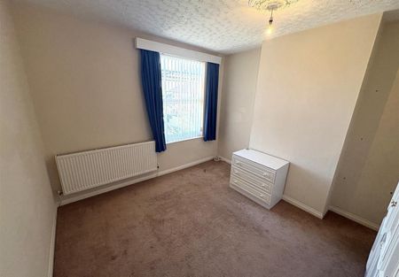 Victoria Road, Brierley Hill - Photo 4