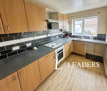 2 bedroom house to rent Heath Street, Chesterton, ST5 - Photo 4