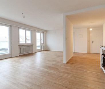 Moderne 4.5-Zimmer-Wohnung mit Balkon und zentraler Lage am Riehenring - Foto 6