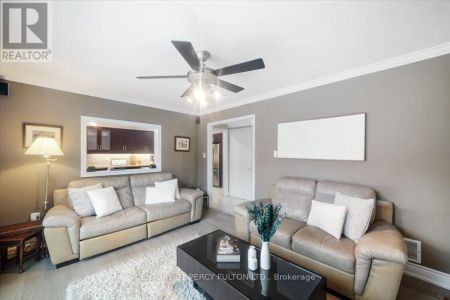 38 CARLISLE CRESCENT - Photo 5