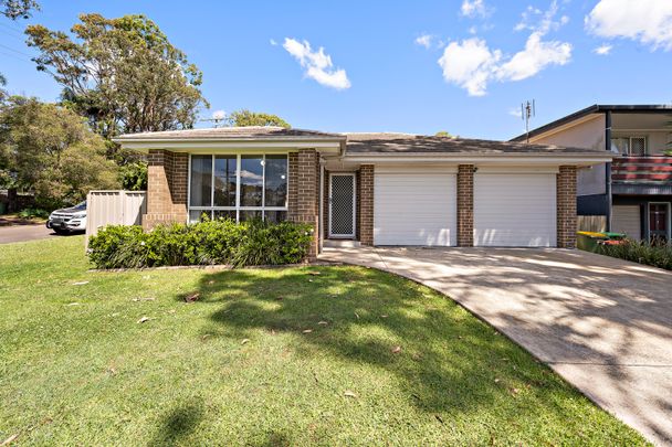 124 Panorama Avenue, Charmhaven NSW 2263 - House For Rent | Domain - Photo 1