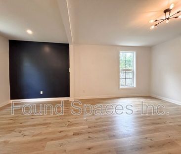 $2,249 / 2 br / 1 ba / 900 sqft 2BR Duplex in Hamilton - Photo 1