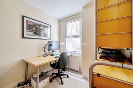 2 bedroom flat to rent - Photo 3
