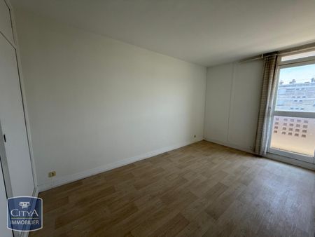 Location Appartement 2 pièces 50m² BOURGES 18000 - Photo 2
