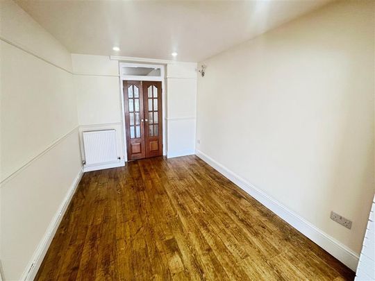 Thomas Street, TONYPANDY - Photo 1