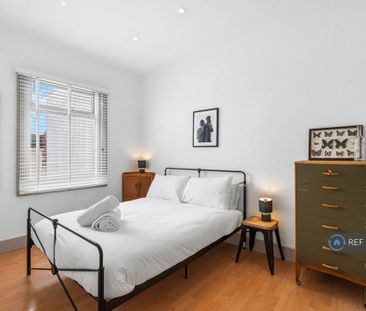 2 bedroom maisonette to rent - Photo 3