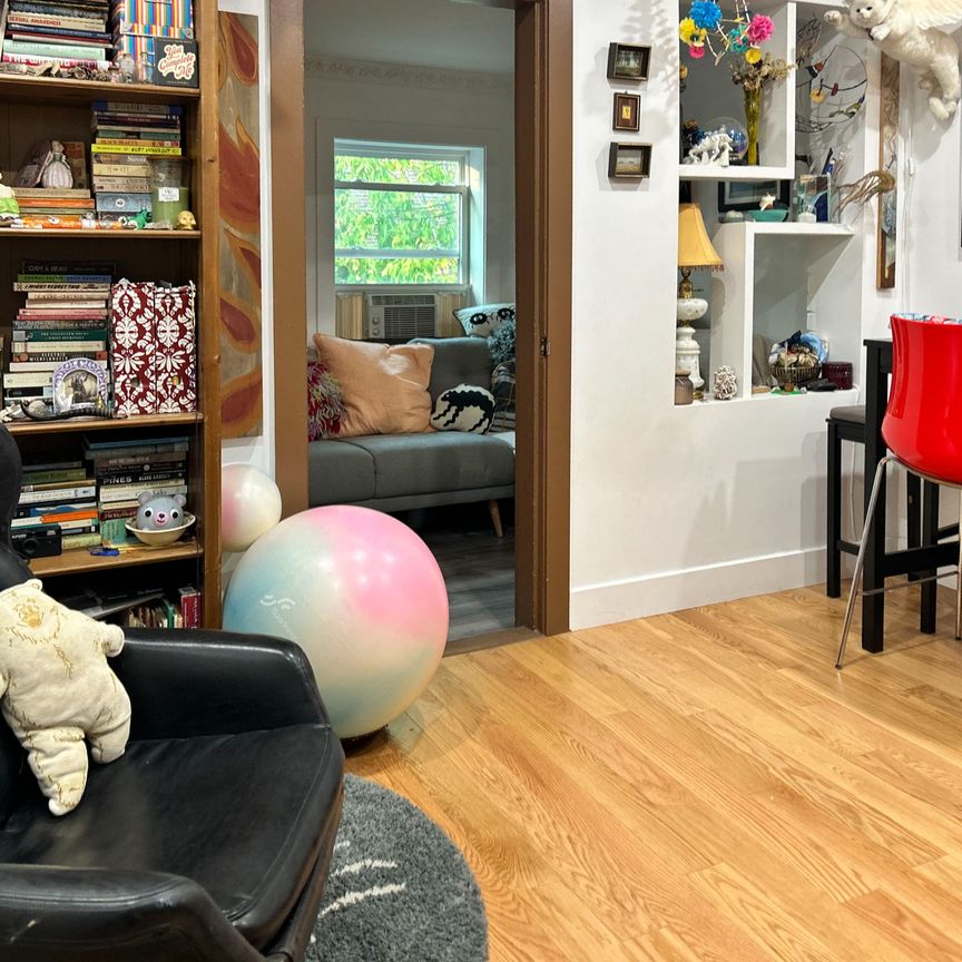 For Lease - 926 Kingston Road Unit# A, Toronto, Ontario - Photo 1