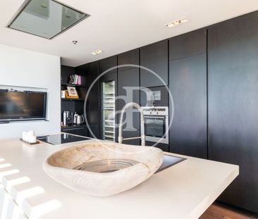 Luxury penthouse for rent in Barcelona, Spain - Photo 5