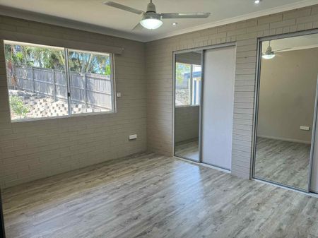 12 Hackett Court, Campwin Beach - Photo 2