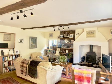 3 bedroom cottage to rent - Photo 2