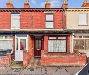 3 bedroom terraced house to rent - Photo 4