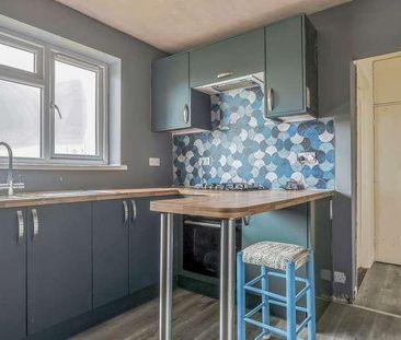 Dawkins Road, Poole, Dorset, BH15 - Photo 4