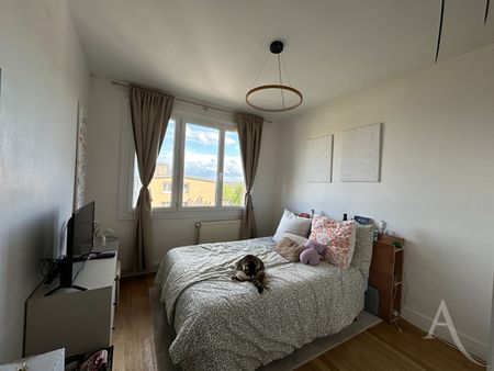 Location Appartement 2 pièces 44m² - Photo 2
